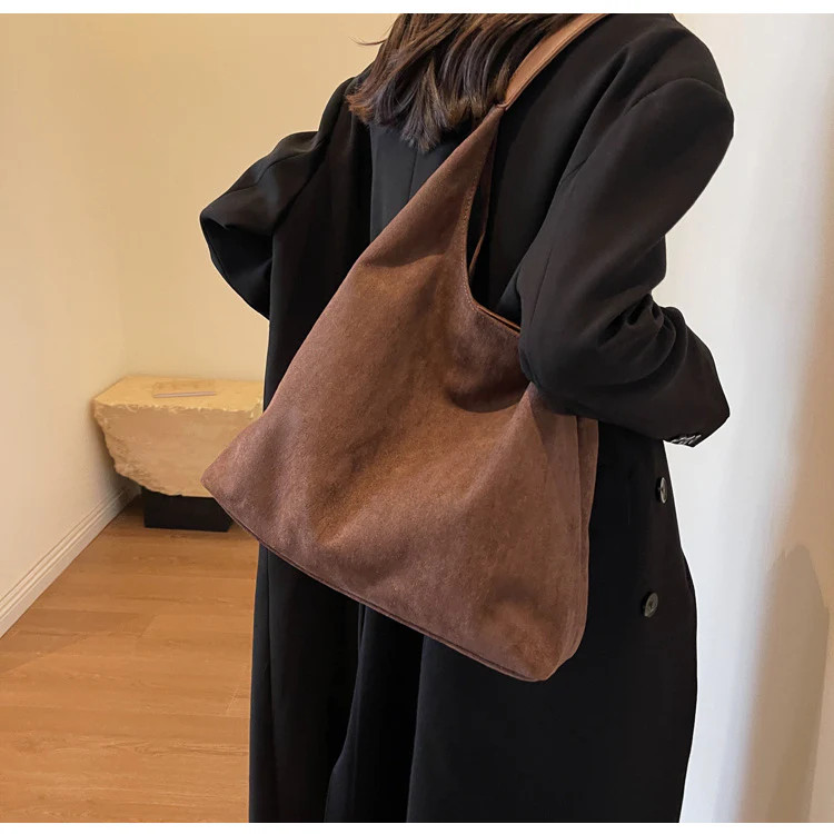 Retro Soft Suede Large Capacity Shoulder Bag gallery