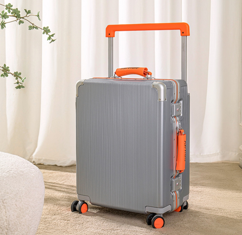 AIRWAY Titan Carry – Aluminium Frame Suitcase Carry-On Luggage 20 Inch