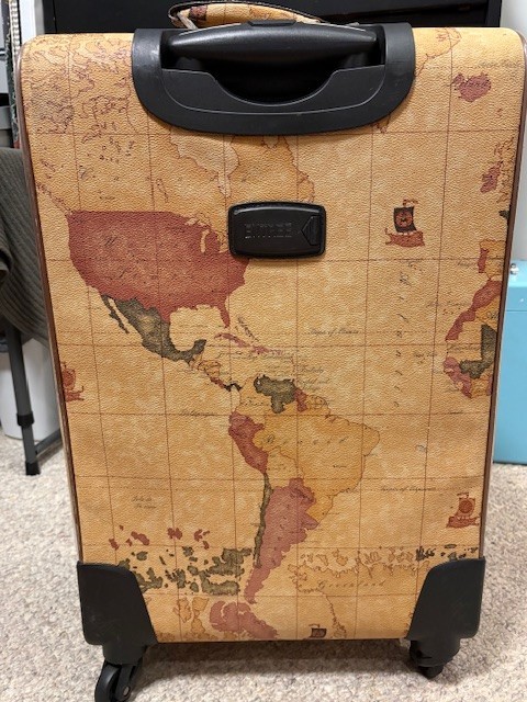 Entree world map rolling suitcase gallery