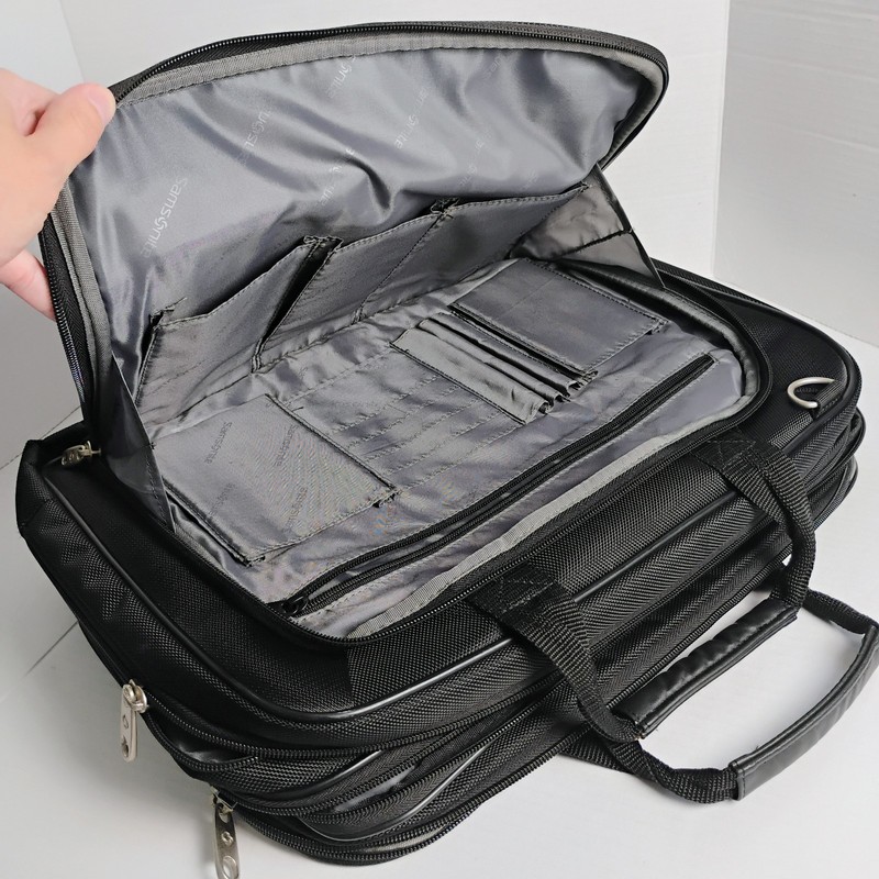 Samsonite 1910 EZ Scan TSA Checkpoint Friendly 17” Laptop Briefcase Bag Black gallery