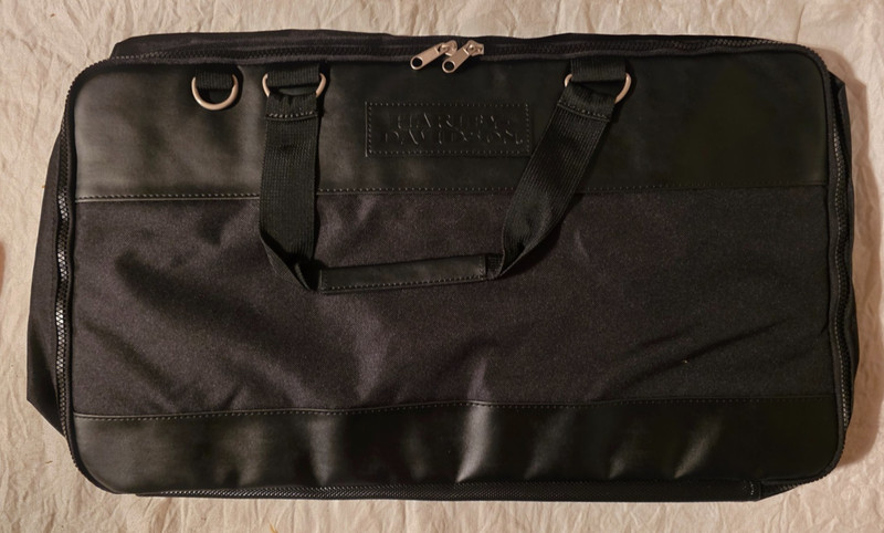 Harley Davidson Logo Black Canvas Duffel Zipper Bag 270° 21x12x9 inch Weekender