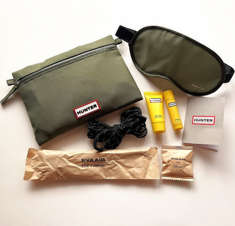HUNTER Green Travel Pouch Comfort Kit Makeup Bag for Eva Air