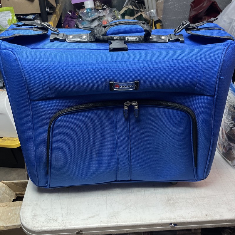 Delsey HeliumSky Rolling Trolley Garment Bag Sky Blue Great Cond
