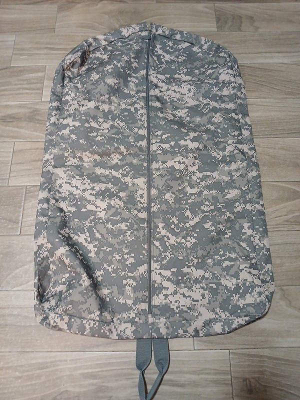 Mercury Camo Tactical Gear Luggage Garment Bag 36" H x 24" W x 5" D Camouflage