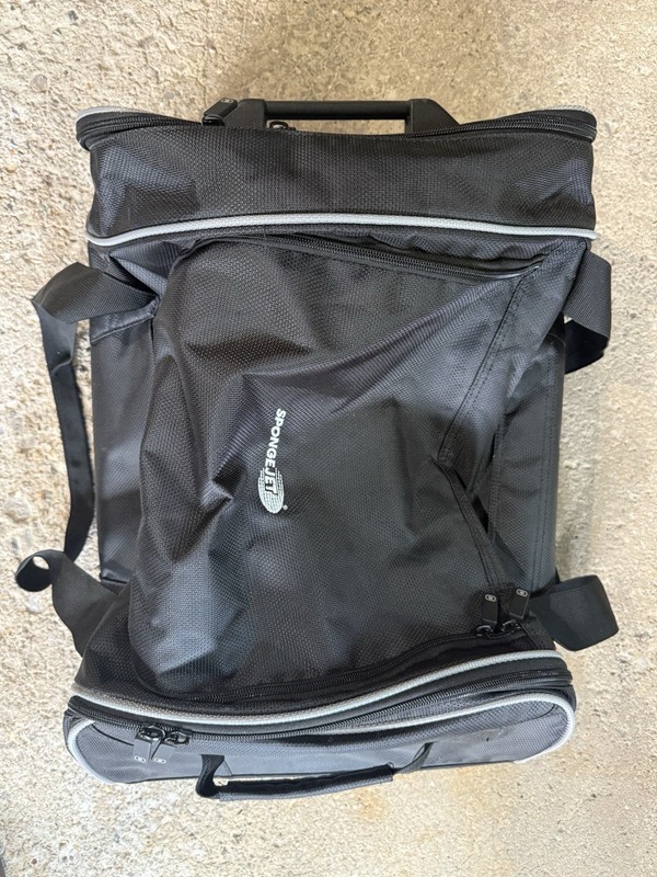 OGIO Performance 2-WEEL ROLLING EXPANDABLE SUITCASE BAG LUGGAGE 22” Branded gallery