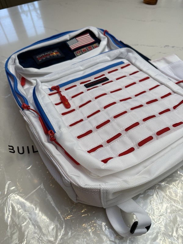Red Bull Racing Las Vegas GP Team Backpack - White/Red/Blue BNWT RRP £159.95 gallery