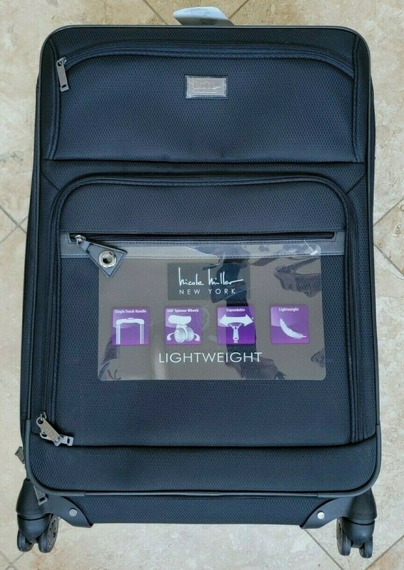 Nicole Miller Sonya Collection 28″ Spinner Luggage Black