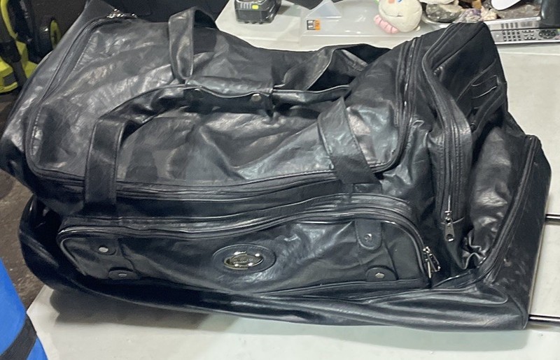 Concourse roller bag leather black vintage gallery