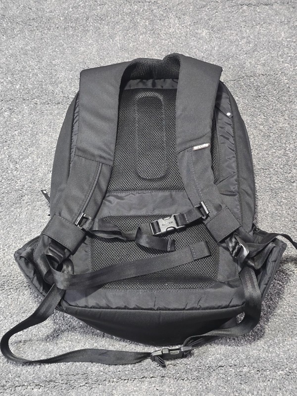 Incase Laptop Backpack Black Padded Multi Compartment Travel Bag Organizer gallery