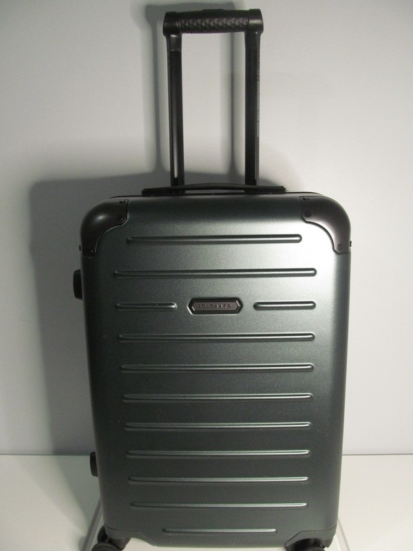 Solgaard-Large Forest Green Carry On Closet Spinner Dual TSA Lock-USB Port, NWT