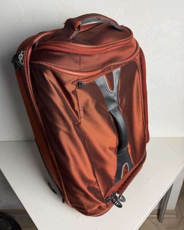 Tumi T-Tech 22″ Orange Nylon Carry-On Suitcase 2 Wheels Solid 5554FLM