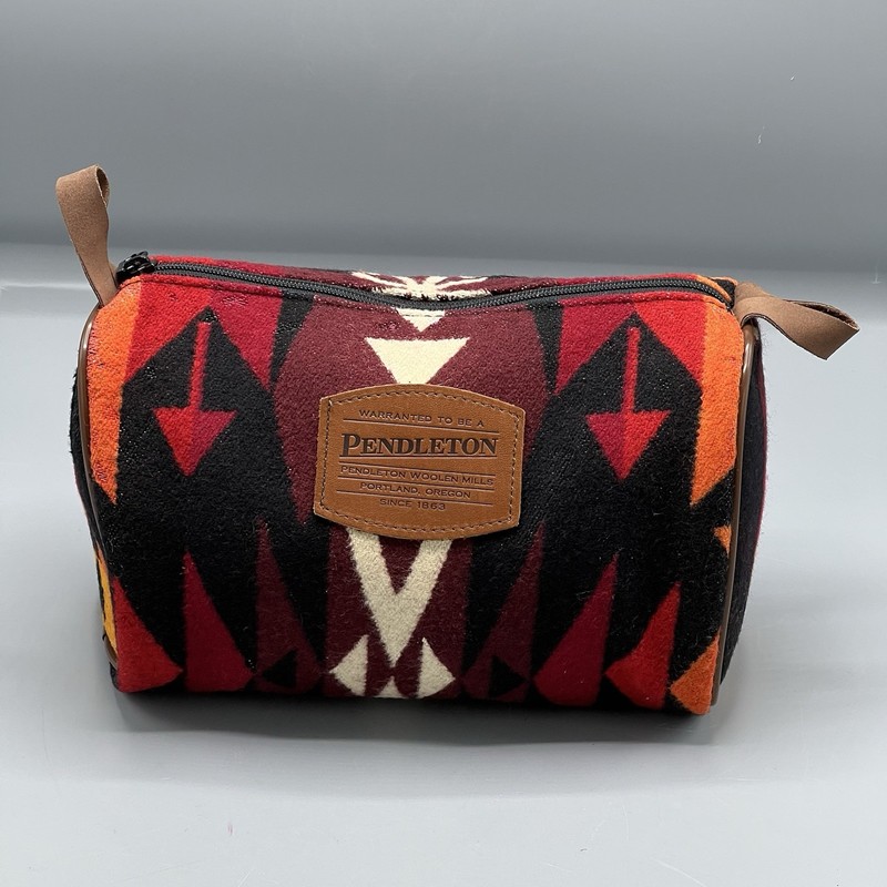 Pendleton Travel Kit Cosmetic Bag Aztec Southwestern Wool NWT Red Orange Black