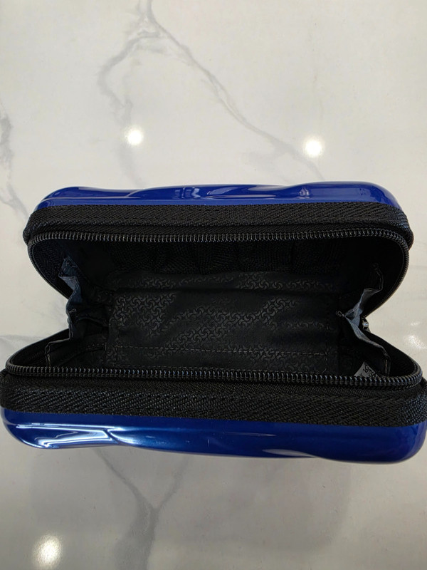 Samsonite ANA First Class Amenity Kit Hard Shell Case Travel Bag Blue w/ content gallery