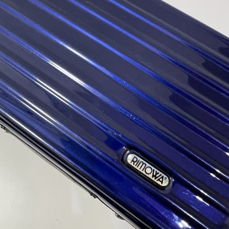 RIMOWA ANA First Class Travel Amenity Kit Hard Case Blue Nivy Japan Rare gallery