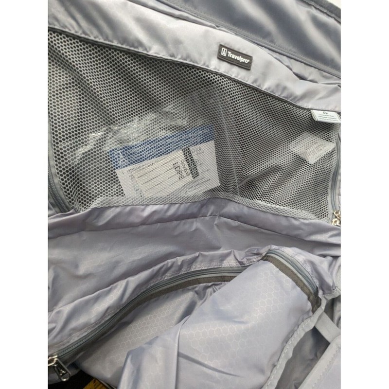 Travelpro Maxlite 5 Softside 22 " Lightweight 2 Wheel Carry On Garment Bag Black gallery