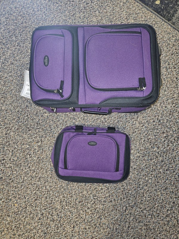 U.S. Traveler US5600 Rio 21″ Carry-On Upright Carry-On Travel Tote NWT Purple