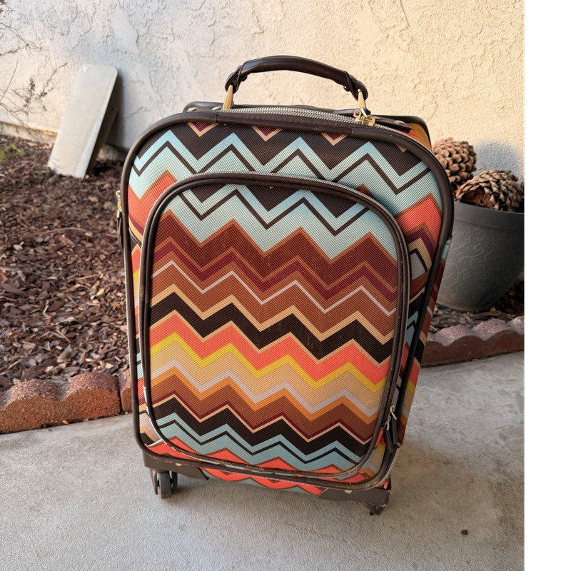 Missoni Chevron Multicolor Rolling Soft Carry-On Luggage 22" Wheeled Suitcase