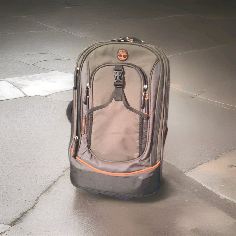Timberland 21″ Rolling Upright Jay Peak Suitcase Role On with locker and tag