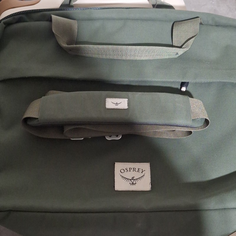 Osprey Carry-On Green Solid Polyester Duffle Bag 19"-22" Unisex Adult gallery