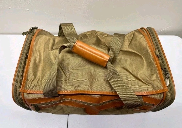 Hartmann Duffle Bag Nylon Leather Overnight Weekend Carry On W/Shoulder Strap gallery