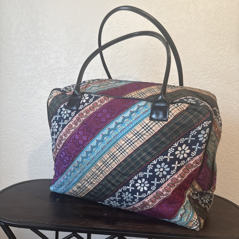 World According to Jess Patchwork Weekender Duffle Bag Travel Bag 18x12x8 NWOT gallery
