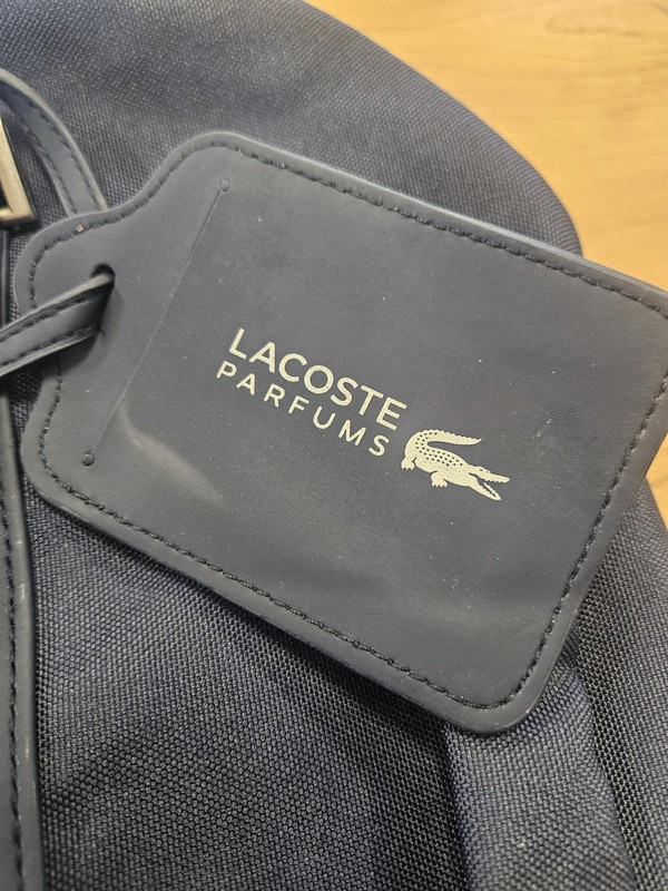 Lacoste Navy Blue Canvas Weekender Bag Zipper Closure Luggage Tag InternalPocket