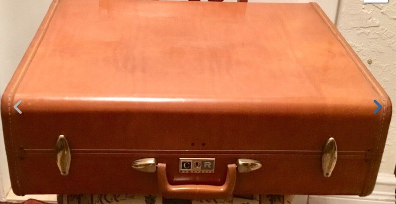 Impressive Functional Large Samsonite Suitcase 24" X 20”" X 7”l GREAT GIFT CURIO gallery