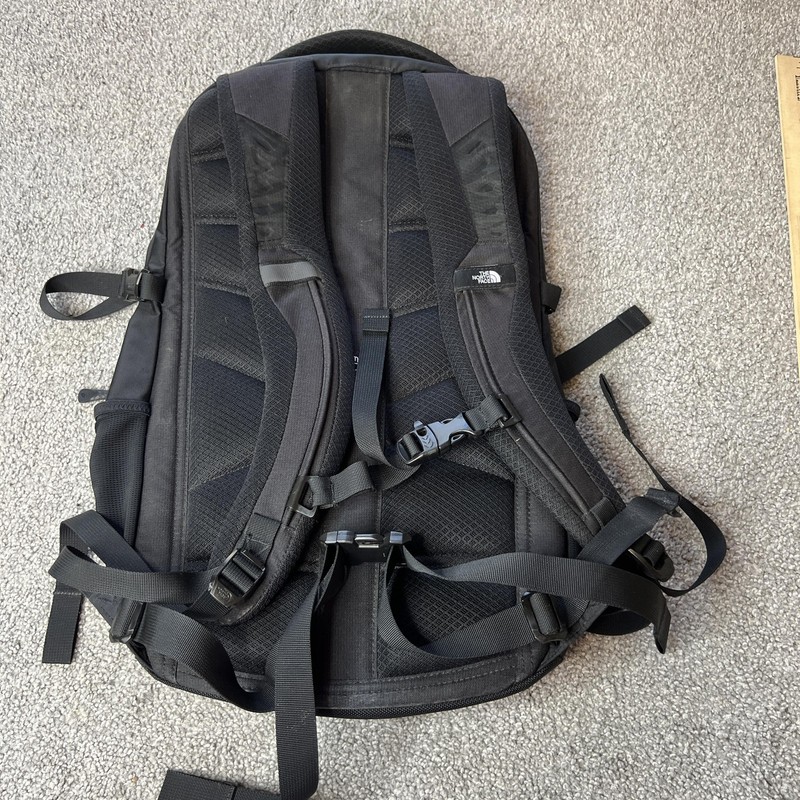 The North Face Fall Line Black 20" Laptop Backpack Mens Daypack Microsoft gallery