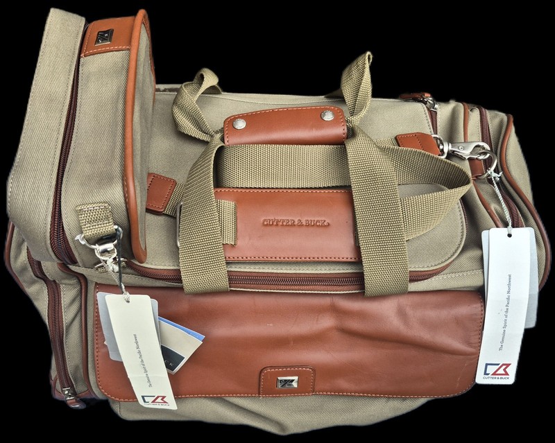 NWT Cutter & Buck Weekender Travel Bag & Dopp Kit – Las Vegas Logo – 2 Pieces
