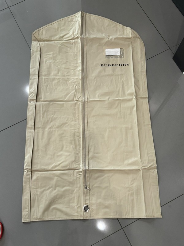 BURBERRY Authentic Garment Suit Jacket Coat Zip Travel Bag Khaki Name Tag Window