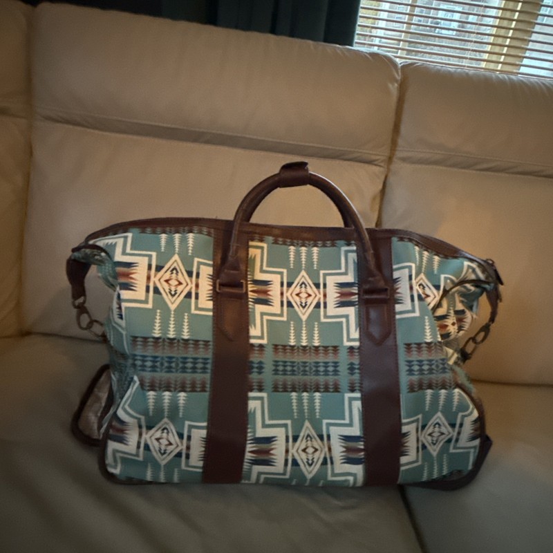 PENDLETON Harding Rolling Duffle Travel Bag Suitcase 22” Aztec Southwestern gallery