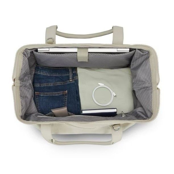 Samsonite Better than Basic Drop Bottom Weekender Duffel. LIMESTONE GREY gallery