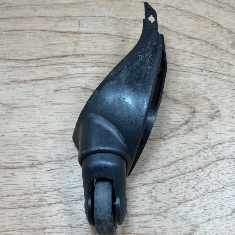 TUMI Check In Tegra-Lite 27” 28125BX REPLACEMENT PART ONLY Wheel Front Left