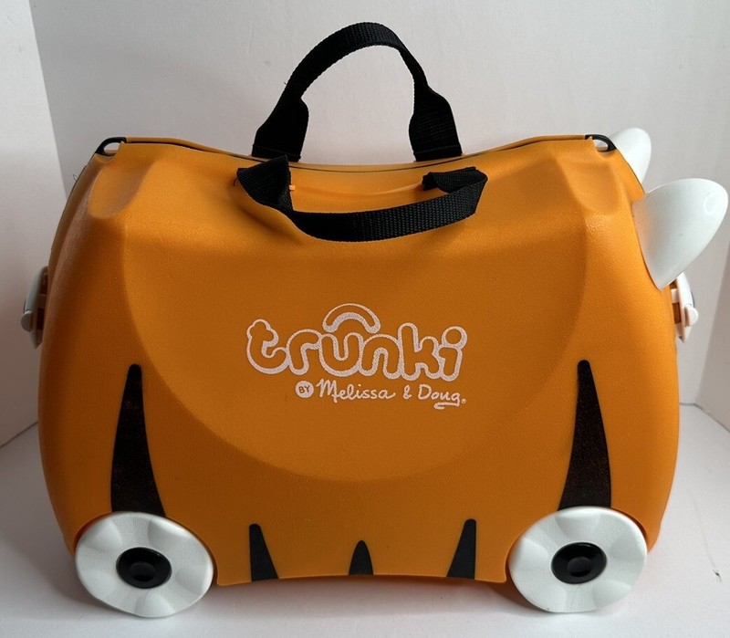 Melissa & Doug Trunki Tiger Kids Ride-On Suitcase Carry-On Luggage Orange Case