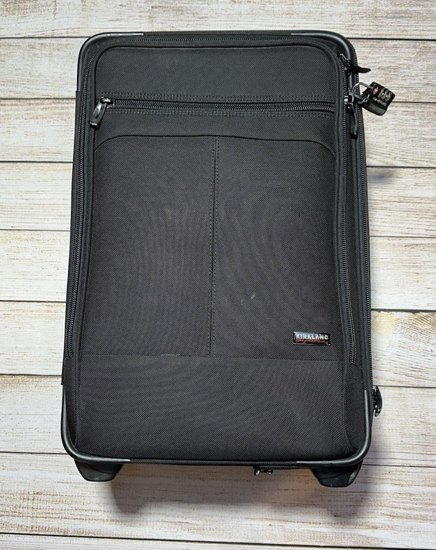 Kirkland Signature Black 22” Upright Expandable Wheeled Carry On Suitcase 515223