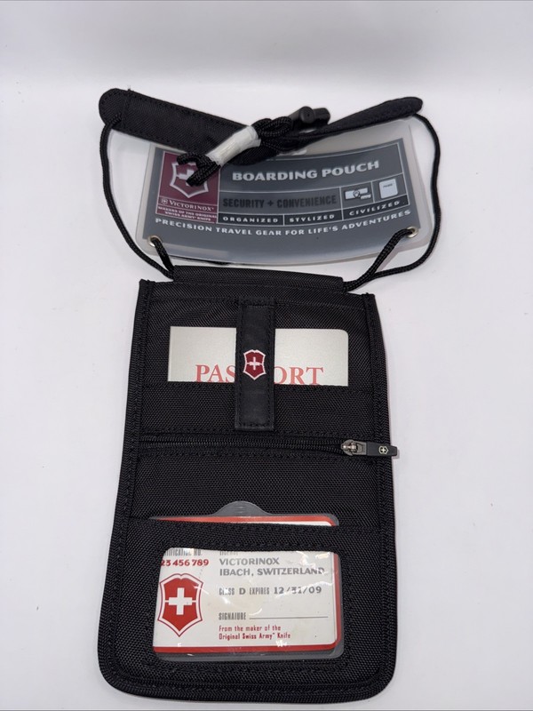 Victorinox Travel Wallet – First Class 2- Way Carry Deluxe Pouch 5″ (Black)