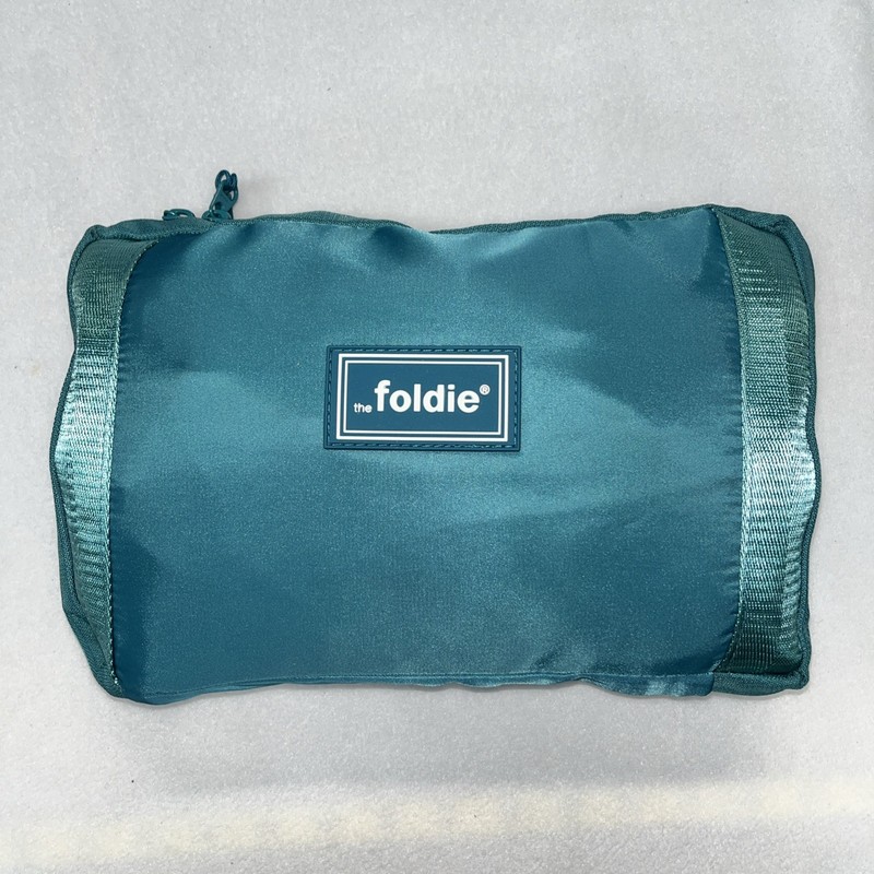 The Foldie Unisex Foldable Compact Travel Bag Gree Nylon Travel Carry On Expands