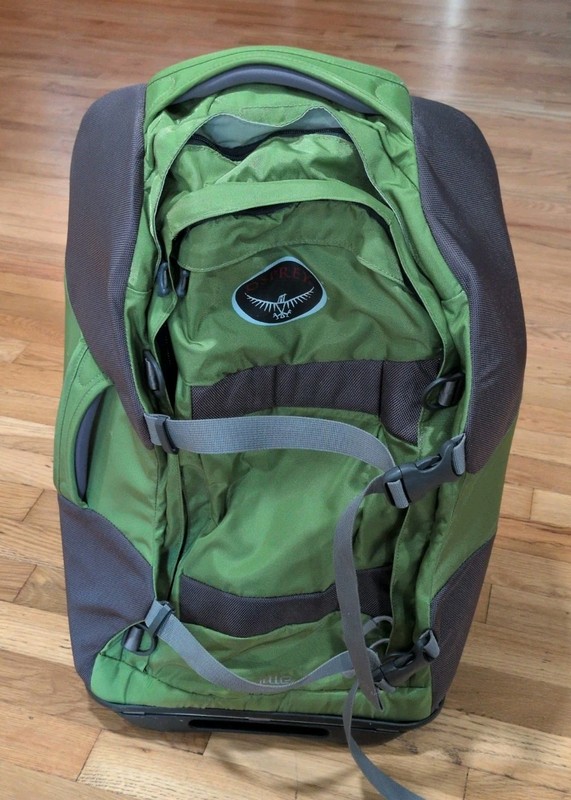 Osprey Shuttle Carry On Luggage Rolling Bag 22″ 40L Juniper Green Travel