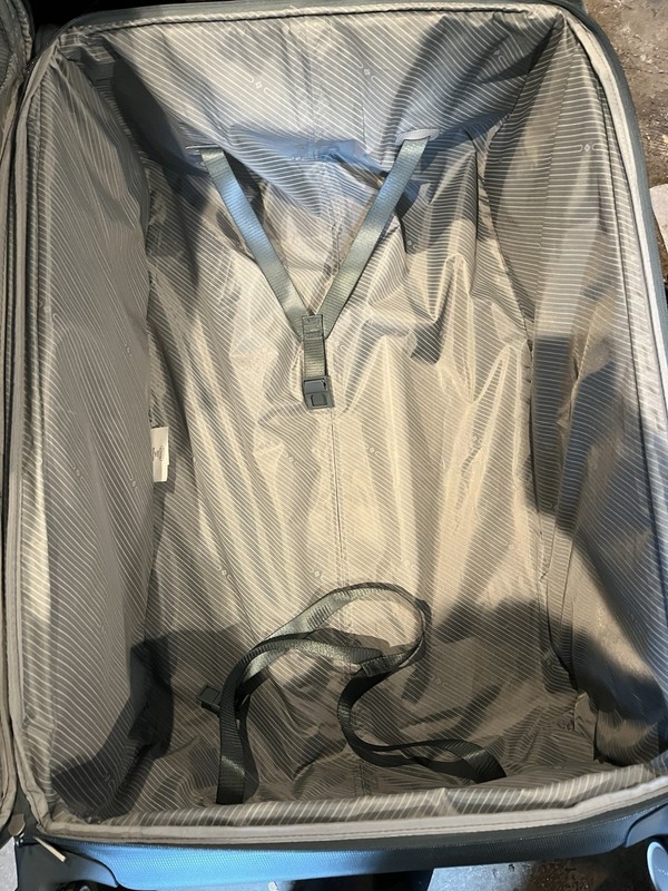 Samsonite Uplift Soft Side Large Spinner Element Blue Suitcase gallery