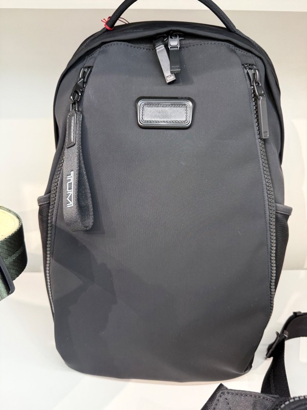 NEW Tumi Tahoe INNSBRUCK Nylon Blend 17” Laptop Backpack – SOLID BLACK