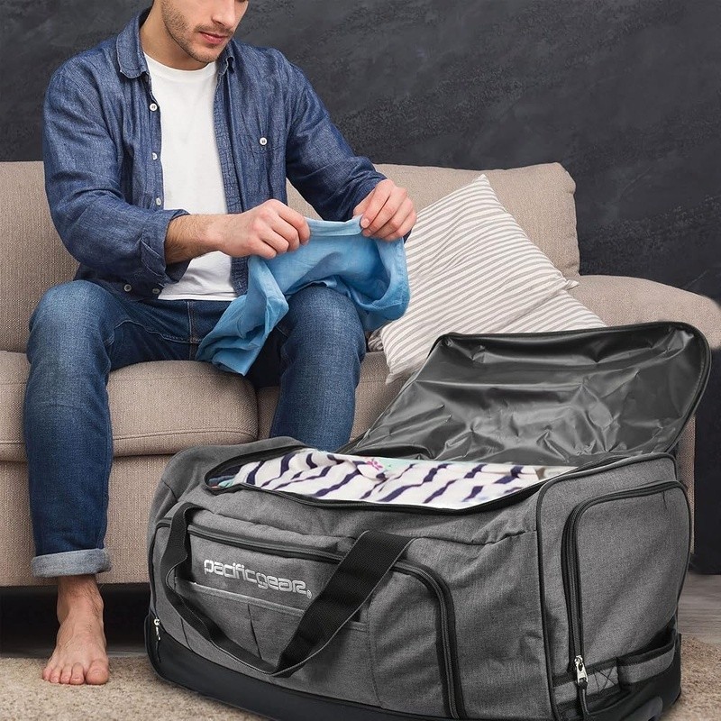 Durable Polyester Travel Luggage W/ Zipper Closure & Inline Skate Wheels Gray gallery