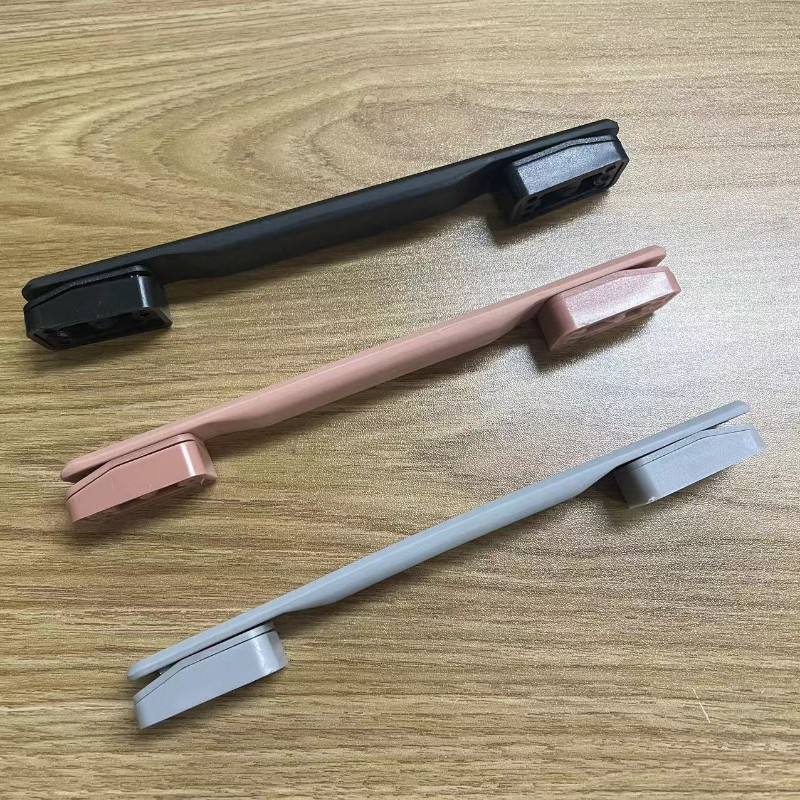 The suitcase handle is suitable for various styles of Samsonite handles- gallery