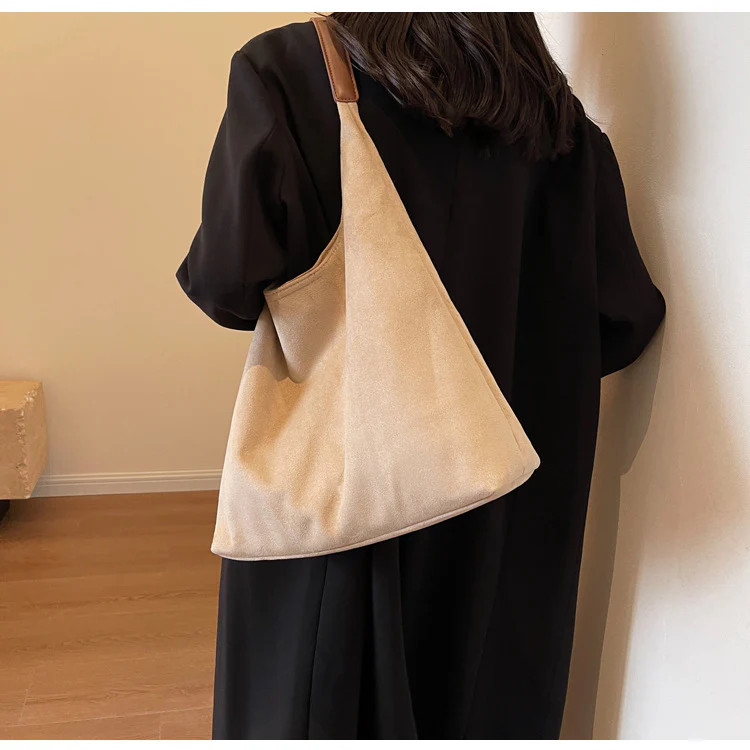 Retro Soft Suede Large Capacity Shoulder Bag gallery
