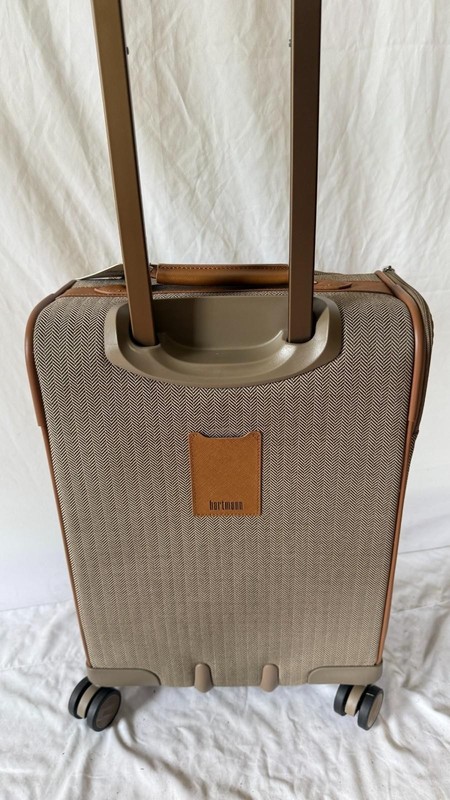 Hartmann Herringbone Deluxe Extended Journey Spinner Carry On Luggage 21" gallery