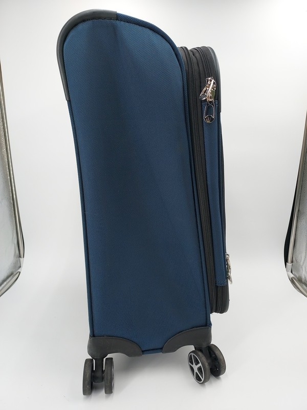 LONDON FOG Hartford Navy Blue 20" Expandable Spinner Soft Shell Carryon Suitcase gallery