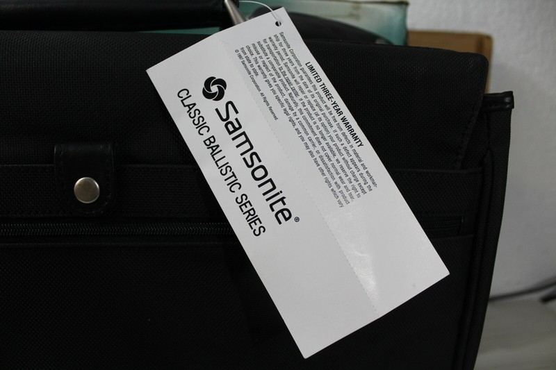Samsonite Professional Ballistic Series Soft Business Case Nylon/Leather Black gallery