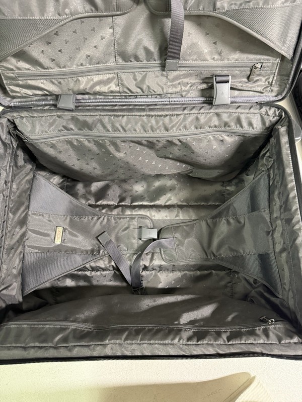 TUMI - Alpha Expandable 2-Wheel Upright Rolling Black Suitcase - No. 22024D4 gallery
