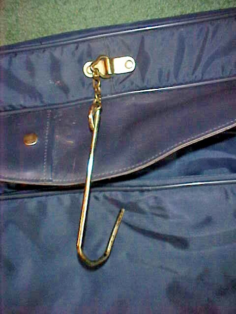 Airway Hanging Garment Bag Navy Shoulder Strap Carry Handle 2 Outer Compartments gallery