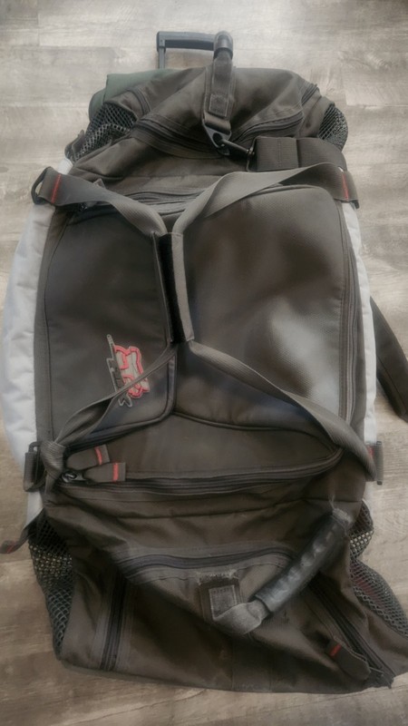 Fox Racing Shuttle Roller Gear Bag Gray 32x17x16 BLACK RED gallery