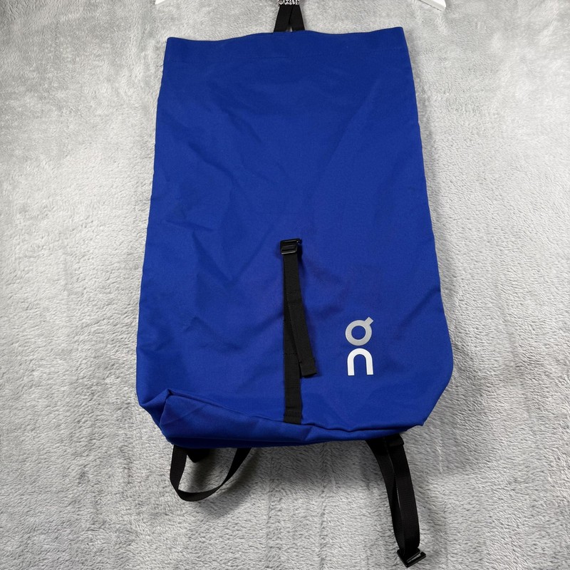 On Running Blue 24″ Backpack Soft Case Adjustable Straps Men Travel Gym Bag